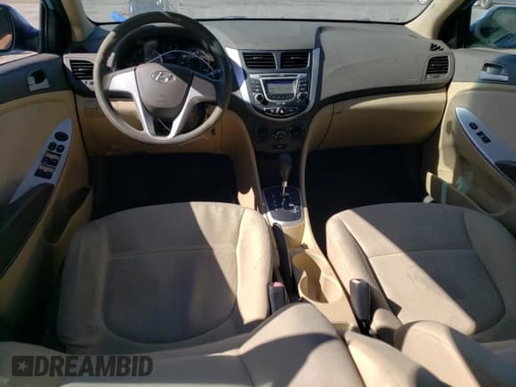 ✅ 2013 Hyundai Accent GLS • VIN: KMHCT4AE1DU284092 • Лот: 70888604. Опубликован ранее на Copart с пробегом 186 300 миль. Бесплатный доступ к архиву аукционных продаж из США и подробный отчёт об истории автомобиля на DreamBid. Изображение 8.