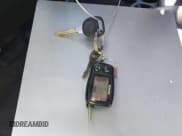 ✅ 2007 Chevrolet Silverado 2500HD LT1 • VIN: 1GCHK23D67F160348 • Lot: 43269127. Wystawiony na IAAI z przebiegiem 179 920 mil. Bezpłatny archiwum sprzedaży aukcyjnych z USA i szczegółowy raport historii pojazdu na DreamBid. Zdjęcie 11.