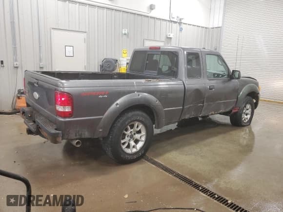✅ 2009 Ford Ranger XL • VIN: 1FTZR15E39PA68983 • Lot: 85591544. Listed on Copart with 157,203 mi. Free auction sales archive from the USA and detailed vehicle history report at DreamBid. Image 3.