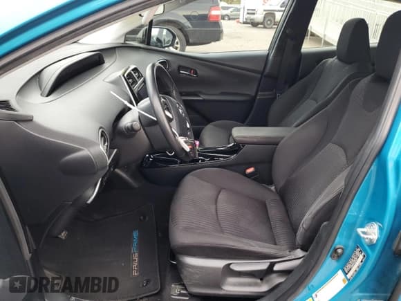 ✅ 2017 Toyota Prius Plus • VIN: JTDKARFP5H3010225 • Lot: 91607785. Wystawiony na Copart z przebiegiem 108 219 mil. Bezpłatny archiwum sprzedaży aukcyjnych z USA i szczegółowy raport historii pojazdu na DreamBid. Zdjęcie 7.