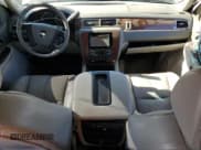 ✅ 2009 Chevrolet Suburban 2LT • VIN: 1GNFK26369J120210 • Lot: 81269375. Listed on Copart with 207,451 mi. Free auction sales archive from the USA and detailed vehicle history report at DreamBid. Image 8.