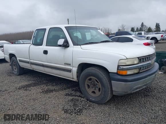 2002 Chevrolet Silverado 1500 с VIN 1GCEC19T92E213938, выставлен на аукционе IAAI как лот 41751336 с пробегом 221 866 миль миль и . История ставок и продаж доступна на DreamBid. Изображение 1.
