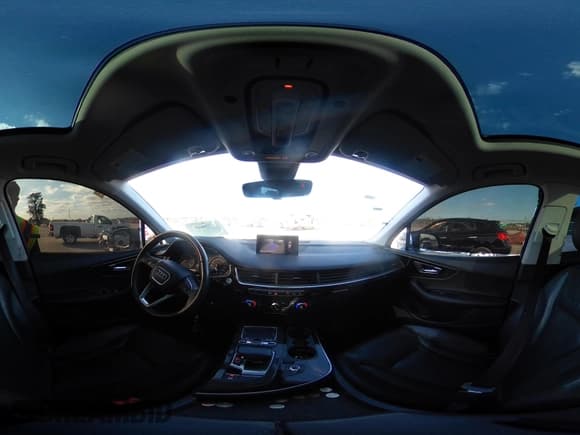 ✅ 2017 Audi Q7 Premium • VIN: WA1AHAF77HD058225 • Lot: 41296297. Listed on IAAI with 107,860 mi. Free auction sales archive from the USA and detailed vehicle history report at DreamBid. Image 18.