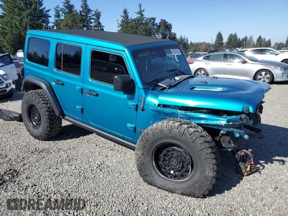✅ 2020 Jeep Wrangler Unlimited Rubicon • VIN: 1C4HJXFG9LW190427 • Lot: 85321445. Wystawiony na Copart z przebiegiem Nie podano. Bezpłatny archiwum sprzedaży aukcyjnych z USA i szczegółowy raport historii pojazdu na DreamBid. Zdjęcie 4.