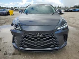 ✅ 2024 Lexus RX 350 Premium Plus • VIN: 2T2BAMBA6RC031951 • Lot: 81593825. Wystawiony na Copart z przebiegiem 4 777 mil. Bezpłatny archiwum sprzedaży aukcyjnych z USA i szczegółowy raport historii pojazdu na DreamBid. Zdjęcie 5.