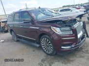 ✅ 2019 Lincoln Navigator Reserve • VIN: 5LMJJ2LT9KEL02596 • Lot: 43130774. Wystawiony na IAAI z przebiegiem 70 111 mil. Bezpłatny archiwum sprzedaży aukcyjnych z USA i szczegółowy raport historii pojazdu na DreamBid. Zdjęcie 1.