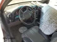 ✅ 2007 Pontiac Aztek • VIN: 3G7DB03E35S533316 • Lot: 64427045. Wystawiony na Copart z przebiegiem 23 521 mil. Bezpłatny archiwum sprzedaży aukcyjnych z USA i szczegółowy raport historii pojazdu na DreamBid. Zdjęcie 8.