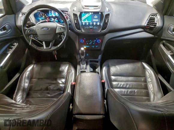 ✅ 2018 Ford Escape SEL • VIN: 1FMCU9HD1JUA13892 • Лот: 94964105. Опубликован ранее на Copart с пробегом 225 999 миль. Бесплатный доступ к архиву аукционных продаж из США и подробный отчёт об истории автомобиля на DreamBid. Изображение 8.