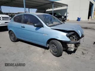 ✅ 2007 Hyundai Accent GS • VIN: KMHCM36C77U005151 • Лот: 68185674. Опубликован ранее на Copart с пробегом 85 590 миль. Бесплатный доступ к архиву аукционных продаж из США и подробный отчёт об истории автомобиля на DreamBid. Изображение 4.