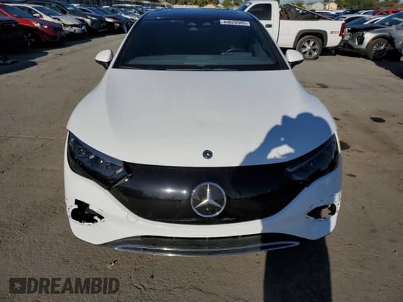 ✅ 2023 Mercedes-Benz EQE 350 • VIN: W1KEG1CB5PF013179 • Лот: 49628985. Опубликован ранее на Copart с пробегом 59 579 миль. Бесплатный доступ к архиву аукционных продаж из США и подробный отчёт об истории автомобиля на DreamBid. Изображение 5.