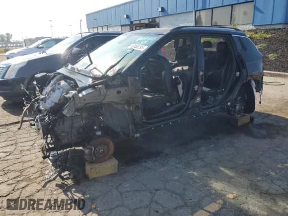 2018 Jeep Compass Limited с VIN 3C4NJDCB9JT263972, выставлен на аукционе Copart как лот 80888295 с пробегом Не указан миль и На запчасти • Non repairable. История ставок и продаж доступна на DreamBid. Изображение 1.