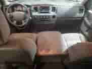 2007 Dodge 1500 SLT z VIN 1D7HU18247S102991, wystawiony jako Copart lot #69568194 z przebiegiem 184 693 mil mil oraz Czysty tytuł • Clean title. Historia ofert i sprzedaży dostępna na DreamBid. Obrazek 8.