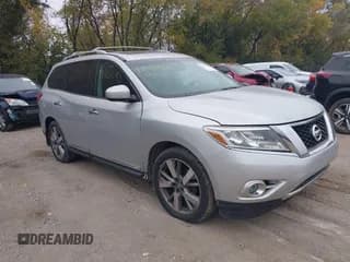 ✅ 2014 Nissan Pathfinder Platinum • VIN: 5N1AR2MN6EC619425 • Lot: 43581643. Listed on IAAI with 172,036 mi. Free auction sales archive from the USA and detailed vehicle history report at DreamBid. Image 1.