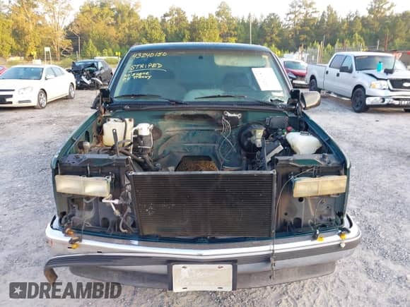 ✅ 1995 GMC Sierra 1500 • VIN: 2GTEC19K3S1521292 • Лот: 43240150. Размещён на IAAI с пробегом 251 392 миль миль. Получите бесплатный доступ к архиву аукционных продаж из США и посмотрите подробный отчёт об истории автомобиля на DreamBid. Изображение 6.