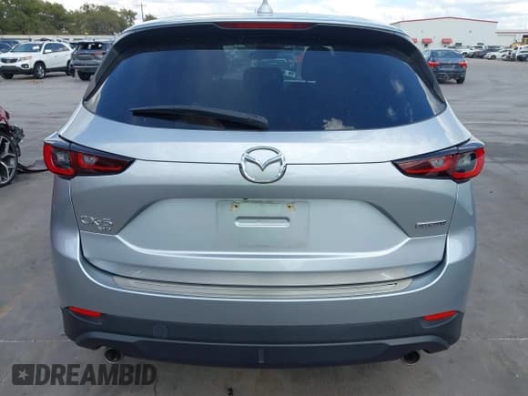 ✅ 2023 Mazda CX-5 S Select • VIN: JM3KFBBM3P0153878 • Лот: 43382560. Опубликован ранее на IAAI с пробегом 56 188 миль. Бесплатный доступ к архиву аукционных продаж из США и подробный отчёт об истории автомобиля на DreamBid. Изображение 17.