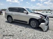✅ 2022 Lexus GX 460 Luxury • VIN: JTJGM7BX6N5334062 • Lot: 57516915. Wystawiony na Copart z przebiegiem 48 584 mil. Bezpłatny archiwum sprzedaży aukcyjnych z USA i szczegółowy raport historii pojazdu na DreamBid. Zdjęcie 4.