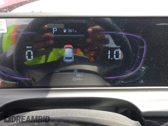 ✅ 2025 Kia Seltos S • VIN: KNDEU2AA6S7802091 • Lot: 43032131. Listed on IAAI with 2,544 mi. Free auction sales archive from the USA and detailed vehicle history report at DreamBid. Image 7.