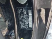 ✅ 2013 Hyundai Genesis Coupe Grand Touring • VIN: KMHHU6KJ1DU093704 • Lot: 42945486. Wystawiony na IAAI z przebiegiem 77 781 mil. Bezpłatny archiwum sprzedaży aukcyjnych z USA i szczegółowy raport historii pojazdu na DreamBid. Zdjęcie 9.