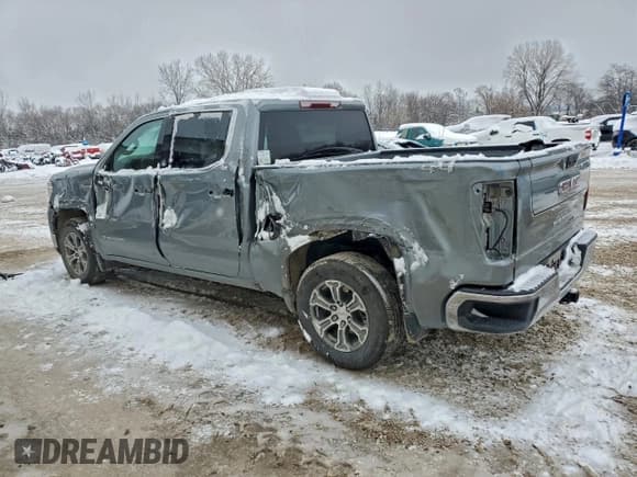 ✅ 2025 GMC Sierra 1500 SLT • VIN: 3GTUUDED2SG301571 • Lot: 94488515. Listed on Copart with 24,450 mi. Free auction sales archive from the USA and detailed vehicle history report at DreamBid. Image 2.