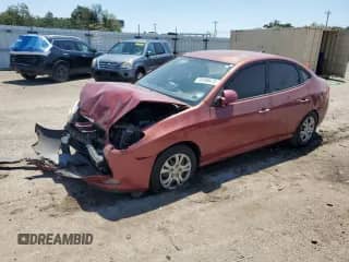 2010 Hyundai Elantra GLS с VIN KMHDU4AD4AU929189, выставлен на аукционе Copart как лот 70150475 с пробегом 212 345 миль миль и Списание • Salvage title. История ставок и продаж доступна на DreamBid. Изображение 1.