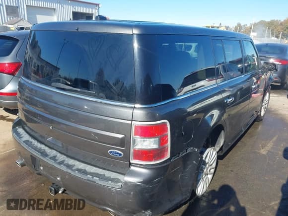 ✅ 2015 Ford Flex SEL • VIN: 2FMGK5C89FBA19530 • Lot: 43696092. Wystawiony na IAAI z przebiegiem 176 957 mil. Bezpłatny archiwum sprzedaży aukcyjnych z USA i szczegółowy raport historii pojazdu na DreamBid. Zdjęcie 4.