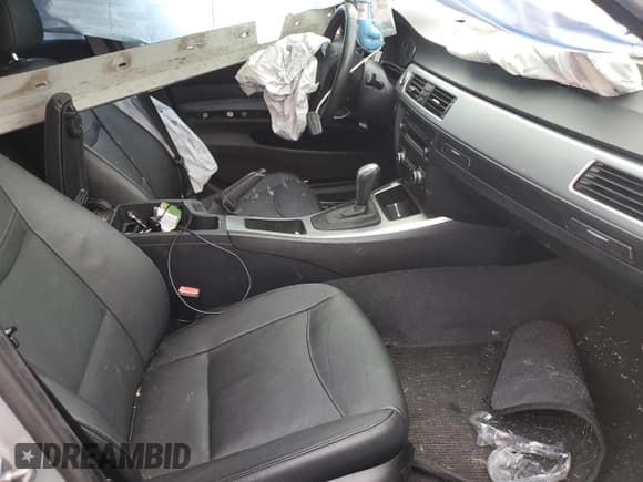 ✅ 2010 BMW 3 Series 328i • VIN: WBAPH5G55ANM35460 • Lot: 87046815. Listed on Copart with 176,543 mi. Free auction sales archive from the USA and detailed vehicle history report at DreamBid. Image 7.