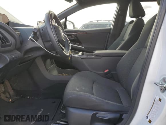 ✅ 2023 Subaru Solterra Premium • VIN: JTMABABA0PA023910 • Лот: 72095665. Опубликован ранее на Copart с пробегом 48 818 миль. Бесплатный доступ к архиву аукционных продаж из США и подробный отчёт об истории автомобиля на DreamBid. Изображение 7.