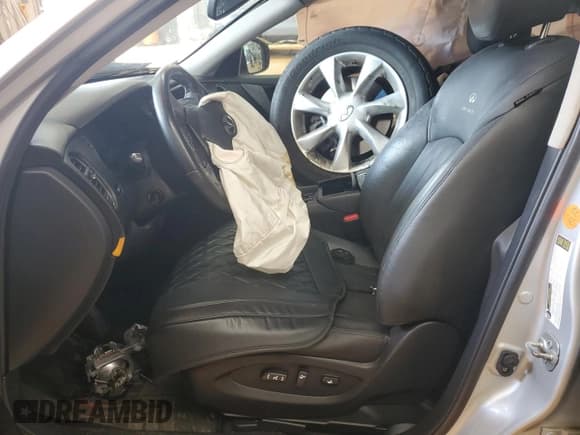 ✅ 2009 Infiniti EX Journey • VIN: JNKAJ09F49M951928 • Lot: 67831885. Wystawiony na Copart z przebiegiem Nie podano. Bezpłatny archiwum sprzedaży aukcyjnych z USA i szczegółowy raport historii pojazdu na DreamBid. Zdjęcie 7.