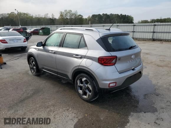 ✅ 2024 Hyundai Venue SEL • VIN: KMHRC8A3XRU306761 • Lot: 50785145. Listed on Copart with 11,059 mi. Free auction sales archive from the USA and detailed vehicle history report at DreamBid. Image 2.