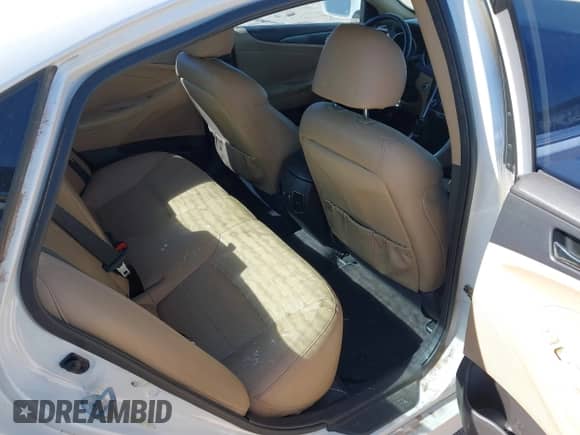 2012 Hyundai Sonata Hybrid с VIN KMHEC4A42CA055288, выставлен на аукционе IAAI как лот 43572297 с пробегом 170 175 миль миль и . История ставок и продаж доступна на DreamBid. Изображение 8.