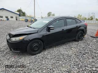 ✅ 2015 Ford Focus SE • VIN: 1FADP3F21FL380194 • Лот: 86525675. Опубликован ранее на Copart с пробегом Не указан. Бесплатный доступ к архиву аукционных продаж из США и подробный отчёт об истории автомобиля на DreamBid. Изображение 1.