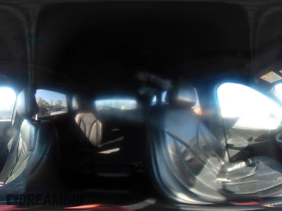 ✅ 2017 Lincoln MKC Select • VIN: 5LMCJ2C93HUL33323 • Lot: 43331517. Wystawiony na IAAI z przebiegiem 89 146 mil. Bezpłatny archiwum sprzedaży aukcyjnych z USA i szczegółowy raport historii pojazdu na DreamBid. Zdjęcie 18.