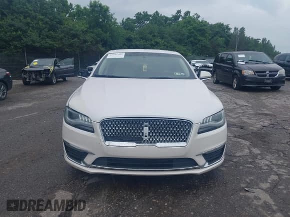 ✅ 2018 Lincoln MKZ Premiere • VIN: 3LN6L5A94JR629088 • Lot: 42651702. Listed on IAAI with 106,789 mi. Free auction sales archive from the USA and detailed vehicle history report at DreamBid. Image 13.
