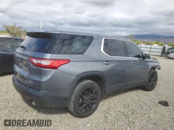 ✅ 2021 Chevrolet Traverse LS • VIN: 1GNERFKW0MJ236560 • Лот: 86836015. Опубликован ранее на Copart с пробегом 35 591 миль. Бесплатный доступ к архиву аукционных продаж из США и подробный отчёт об истории автомобиля на DreamBid. Изображение 3.