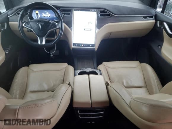 ✅ 2016 Tesla Model X 70D • VIN: 5YJXCAE20GF001859 • Лот: 91709835. Опубликован ранее на Copart с пробегом 85 850 миль. Бесплатный доступ к архиву аукционных продаж из США и подробный отчёт об истории автомобиля на DreamBid. Изображение 8.