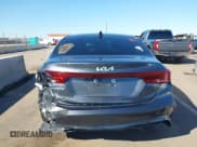 ✅ 2022 Kia Forte LXS • VIN: 3KPF24AD1NE485275 • Lot: 43486247. Wystawiony na IAAI z przebiegiem 37 690 mil. Bezpłatny archiwum sprzedaży aukcyjnych z USA i szczegółowy raport historii pojazdu na DreamBid. Zdjęcie 16.