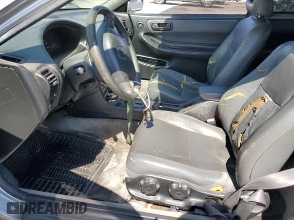 ✅ 2001 Acura Integra GS • VIN: JH4DC44631S003848 • Lot: 70532875. Listed on Copart with 152,360 mi. Free auction sales archive from the USA and detailed vehicle history report at DreamBid. Image 7.