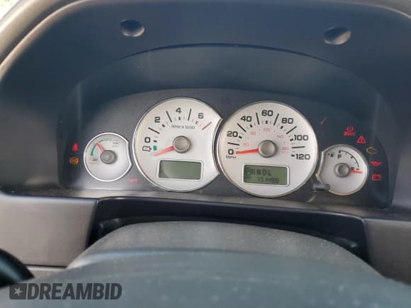 ✅ 2006 Ford Escape Hybrid • VIN: 1FMCU96H76KA39759 • Lot: 80020245. Listed on Copart with 171,498 mi. Free auction sales archive from the USA and detailed vehicle history report at DreamBid. Image 9.