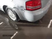 ✅ 2009 Dodge Avenger SE • VIN: 1B3LC46B09N571994 • Lot: 41399307. Wystawiony na IAAI z przebiegiem 172 223 mil. Bezpłatny archiwum sprzedaży aukcyjnych z USA i szczegółowy raport historii pojazdu na DreamBid. Zdjęcie 6.