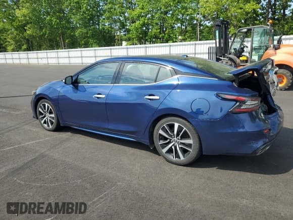 ✅ 2023 Nissan Maxima SV • VIN: 1N4AA6CV2PC510702 • Лот: 56543095. Опубликован ранее на Copart с пробегом 61 858 миль. Бесплатный доступ к архиву аукционных продаж из США и подробный отчёт об истории автомобиля на DreamBid. Изображение 2.