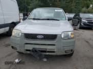 ✅ 2003 Ford Escape XLS Popular • VIN: 1FMYU92133KC03843 • Lot: 72575774. Listed on Copart with 95,963 mi. Free auction sales archive from the USA and detailed vehicle history report at DreamBid. Image 5.