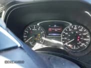 ✅ 2017 Nissan Pathfinder SV • VIN: 5N1DR2MN9HC669902 • Lot: 43361103. Wystawiony na IAAI z przebiegiem 199 863 mil. Bezpłatny archiwum sprzedaży aukcyjnych z USA i szczegółowy raport historii pojazdu na DreamBid. Zdjęcie 7.