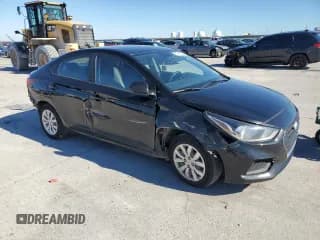 ✅ 2020 Hyundai Accent SE • VIN: 3KPC24A64LE112409 • Lot: 41686144. Wystawiony na Copart z przebiegiem 87 591 mil. Bezpłatny archiwum sprzedaży aukcyjnych z USA i szczegółowy raport historii pojazdu na DreamBid. Zdjęcie 4.