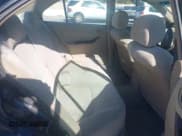 ✅ 2000 Mitsubishi Galant ES • VIN: 4A3AA46G7YE112741 • Lot: 43579717. Wystawiony na IAAI z przebiegiem 180 446 mil. Bezpłatny archiwum sprzedaży aukcyjnych z USA i szczegółowy raport historii pojazdu na DreamBid. Zdjęcie 8.