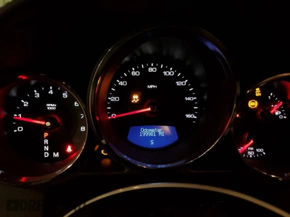 ✅ 2013 Cadillac CTS Luxury • VIN: 1G6DG5E53D0141247 • Lot: 71523945. Wystawiony na Copart z przebiegiem 199 981 mil. Bezpłatny archiwum sprzedaży aukcyjnych z USA i szczegółowy raport historii pojazdu na DreamBid. Zdjęcie 9.