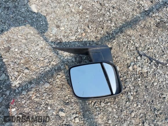 ✅ 2004 Ford Econoline Passenger XL • VIN: 1FBSS31L84HA63095 • Lot: 42391132. Listed on IAAI with 158,587 mi. Free auction sales archive from the USA and detailed vehicle history report at DreamBid. Image 12.