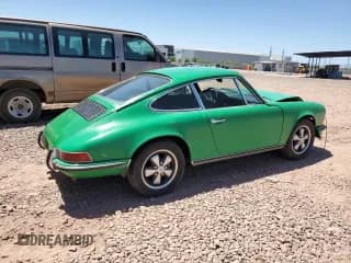 ✅ 1971 Porsche 911 • VIN: 9111100473 • Lot: 60853765. Listed on Copart with 79,342 mi. Free auction sales archive from the USA and detailed vehicle history report at DreamBid. Image 3.