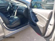 ✅ 2014 Hyundai Elantra • VIN: KMHD35LHXEU225738 • Lot: 43675203. Listed on IAAI with 130,573 mi. Free auction sales archive from the USA and detailed vehicle history report at DreamBid. Image 5.