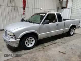 1998 Chevrolet S-10 LS с VIN 1GCCS194XW8146483, выставлен на аукционе Copart как лот 43074294 с пробегом 187 296 миль миль и Чистый • Clean title. История ставок и продаж доступна на DreamBid. Изображение 1.
