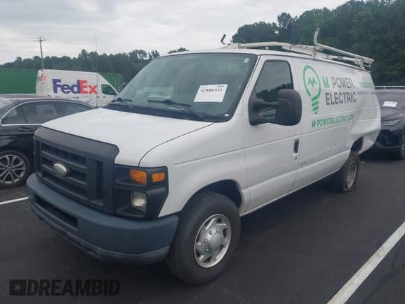 ✅ 2014 Ford Econoline Cargo Commercial • VIN: 1FTNE2EWXEDA84022 • Lot: 42886331. Listed on IAAI with 131,357 mi. Free auction sales archive from the USA and detailed vehicle history report at DreamBid. Image 18.